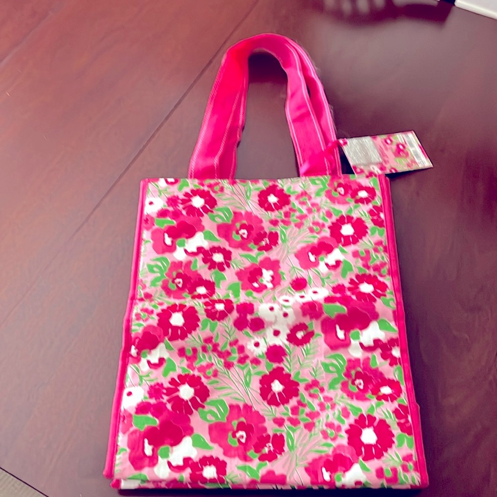 NWT Lilly Pulitzer Insulated Market Tote featured in Garden by the Sea print